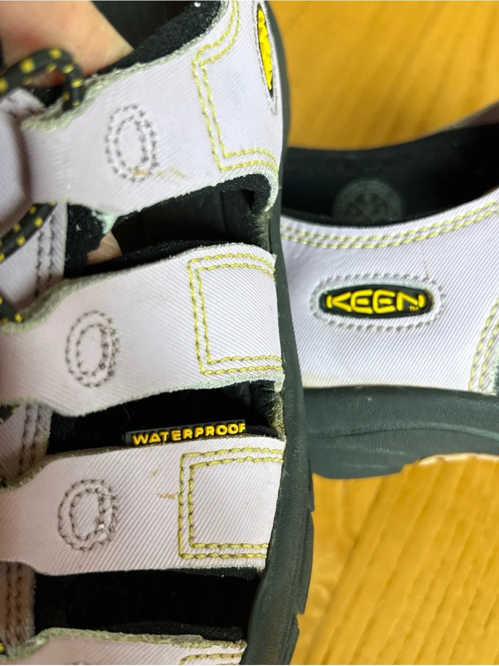 Keen Newport H2 Youth Girls Purple Sport Water Hiking Sandals Shoe Big Kids Sz 4